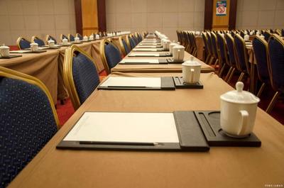 專業(yè)會議音樂指南 從暖場到頒獎，打造高效會議氛圍